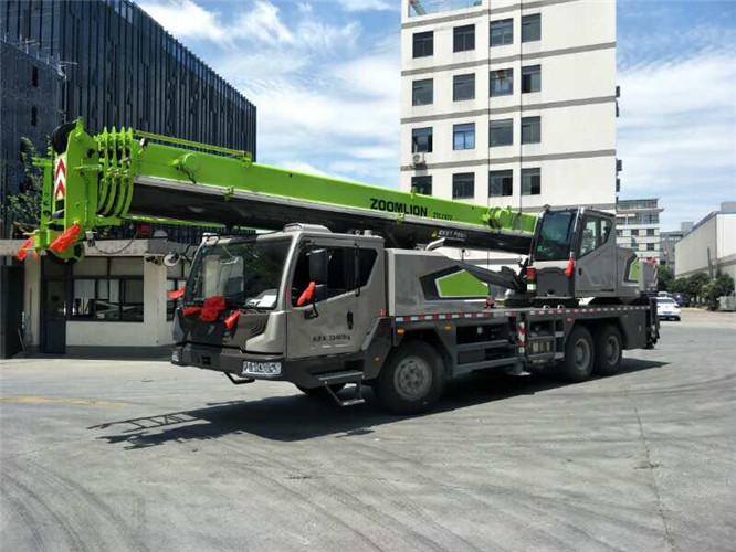 峨眉山市随车吊师傅告诉你租赁随车吊车如何区分吨位